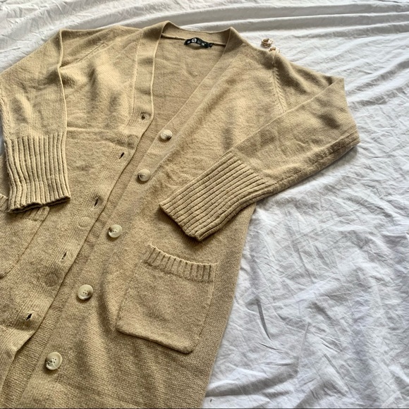 Long Academia Cardigan - Picture 2 of 3